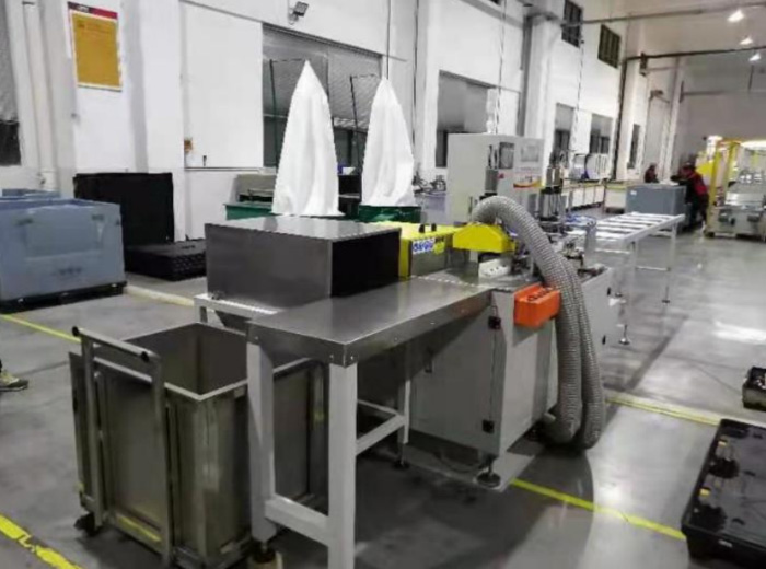 定制款全自動鋸切機(jī)SDY-Q400如下圖：