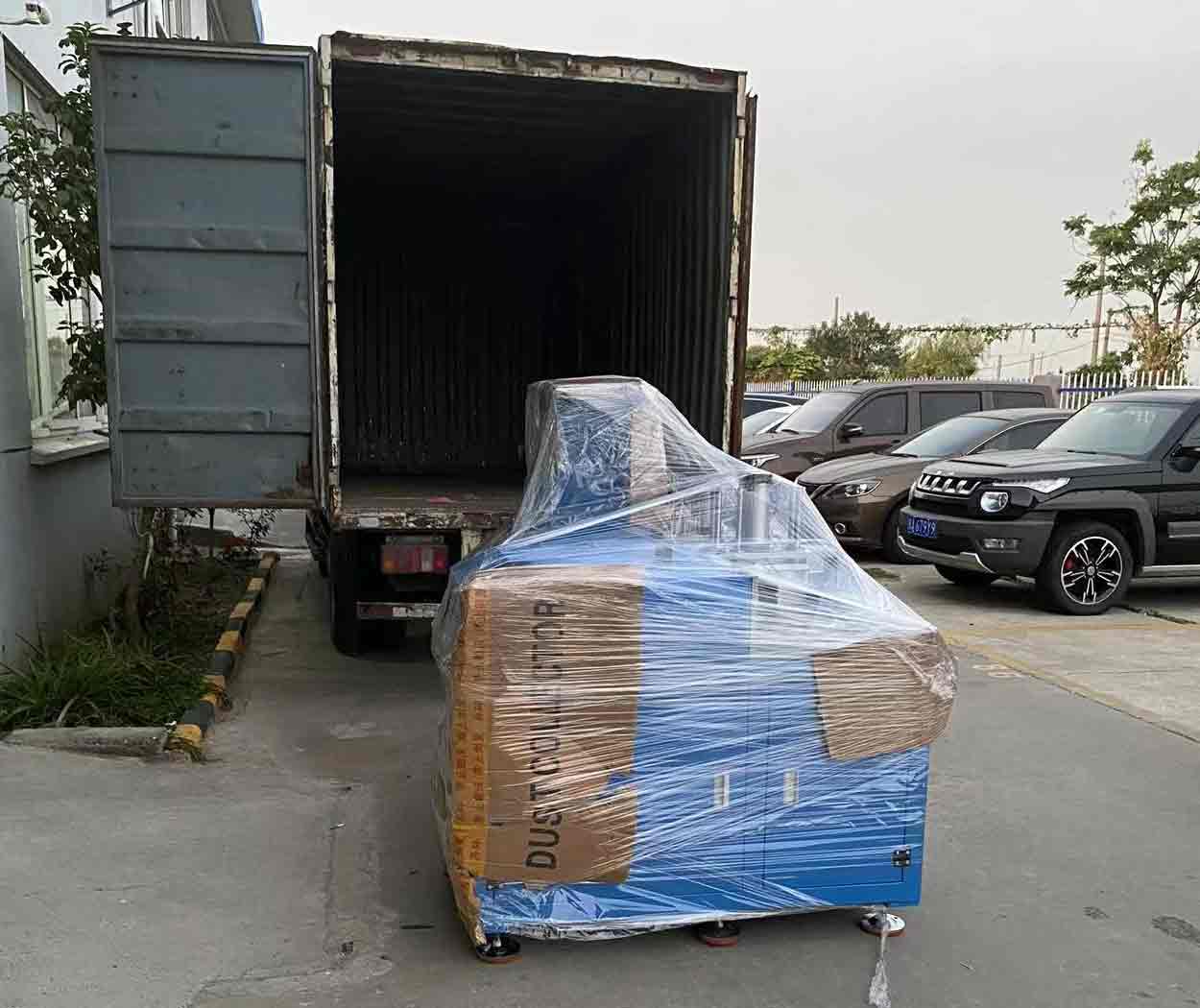 SDY-Q450自動型材切割機(jī)設(shè)備發(fā)貨圖